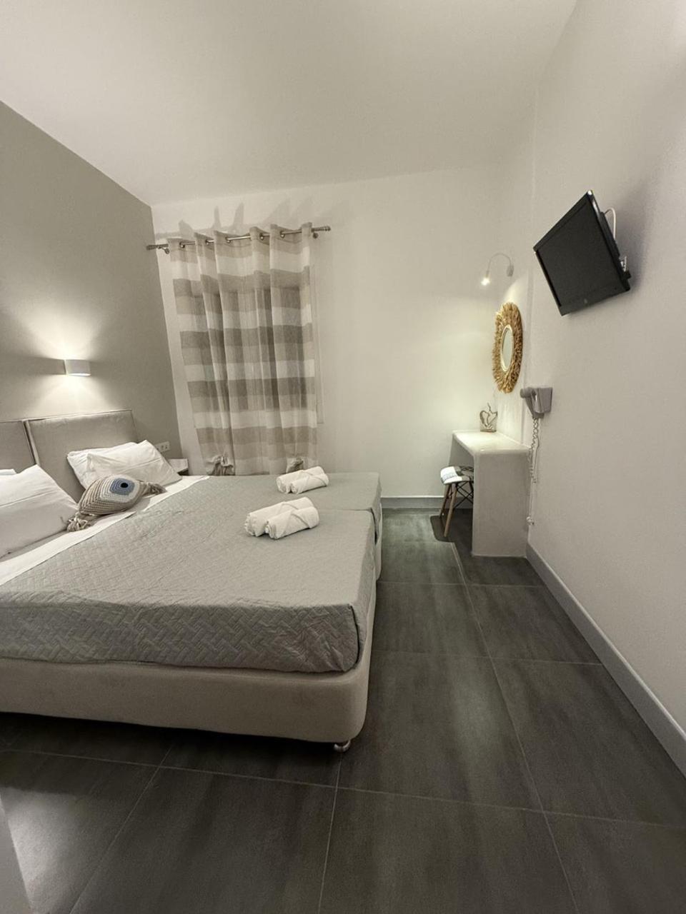 Dilion Hotel Páros Eksteriør bilde